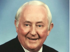 Robert M. Evans, 89